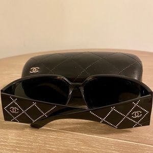 Chanel Black Rhinestone Logo Sunnies With Case